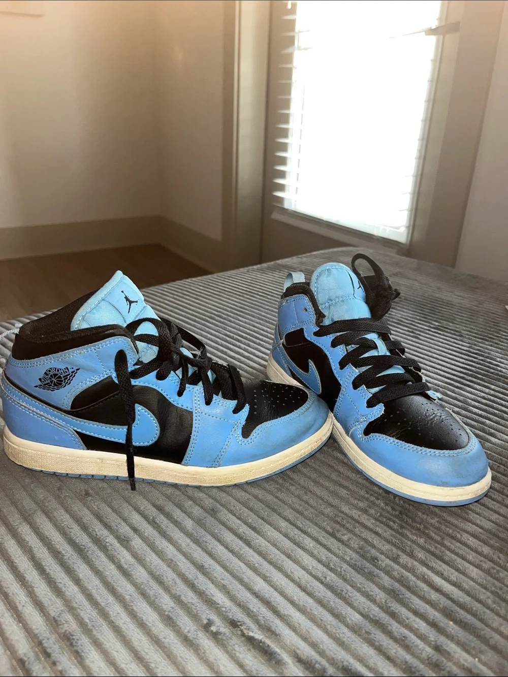 Jordan Kids High-Top Sneakers - Black/Blue sz 3